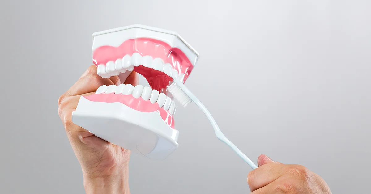 الإعتناء بتركيبات الأسنان - Caring for dental restorations